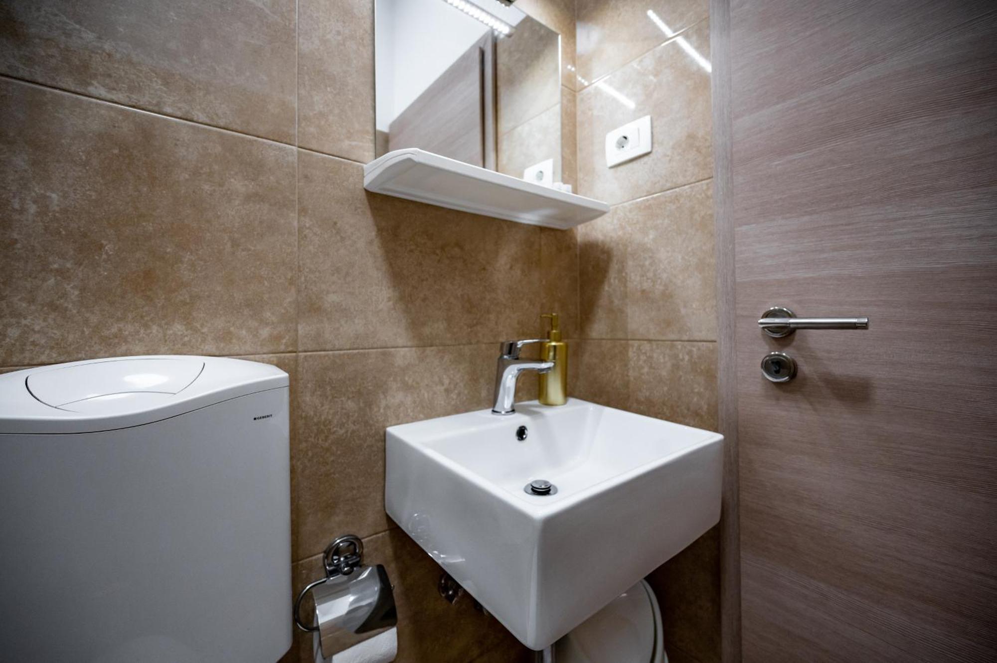 PUY Sonia Rooms מראה חיצוני תמונה