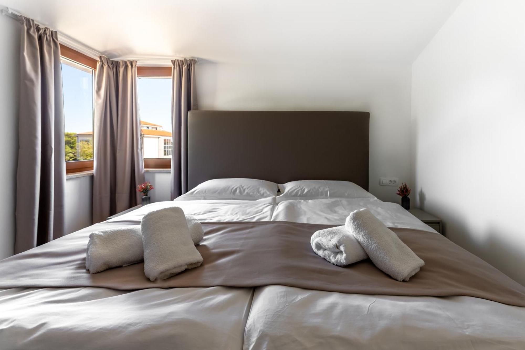 PUY Sonia Rooms מראה חיצוני תמונה